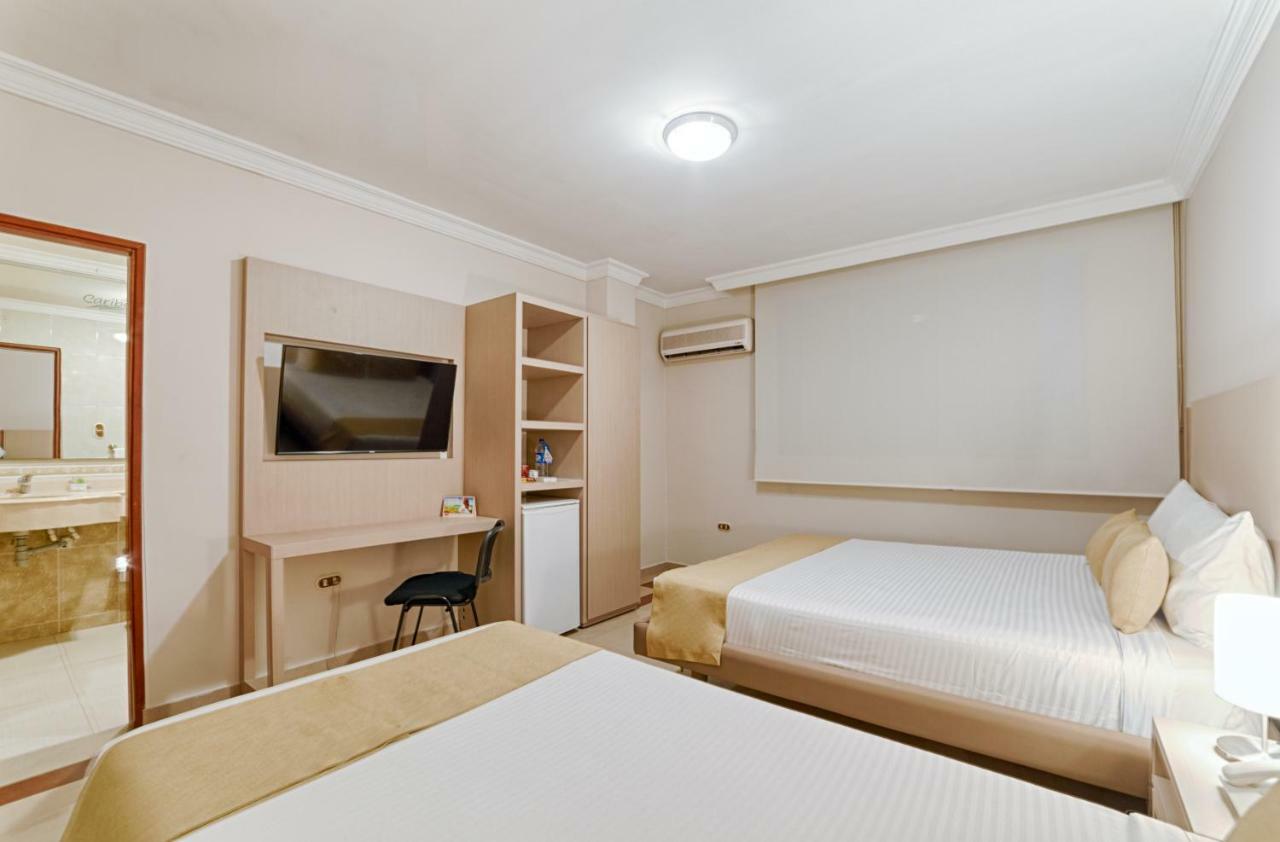 Hotel Caribe 79 Баранкила Екстериор снимка
